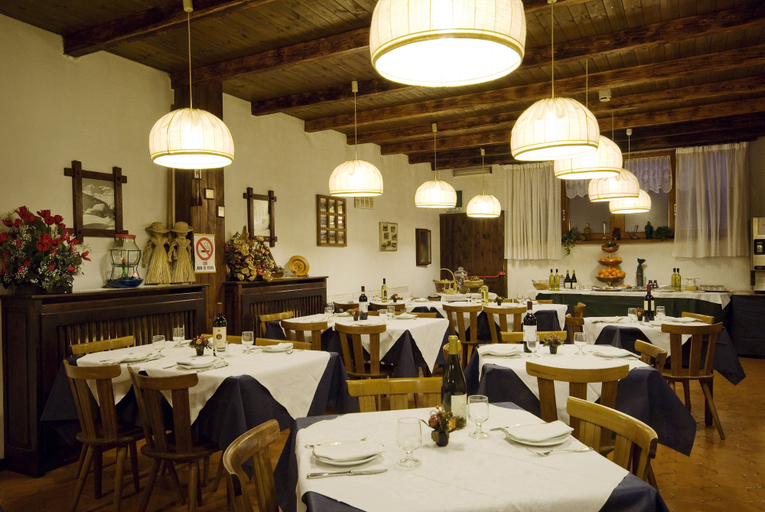Food & Drinks 5, Hotel Des Amis, Torino