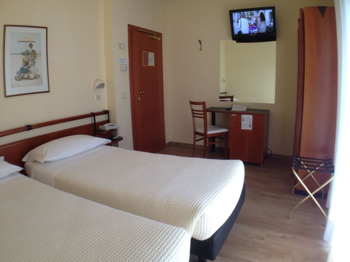 Bedroom 3, Hotel Houston, Rimini