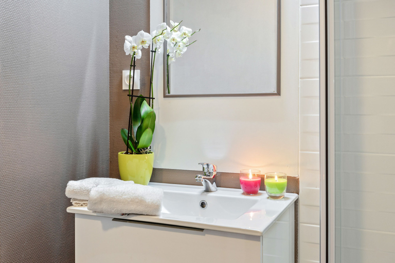 Bathroom 4, Appart'City Classic Saint Nazaire Centre, Loire-Atlantique