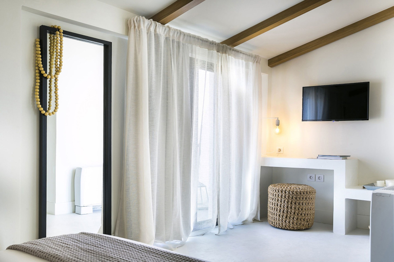Bedroom 3, Kefalonia Grand Hotel, Ionian Islands