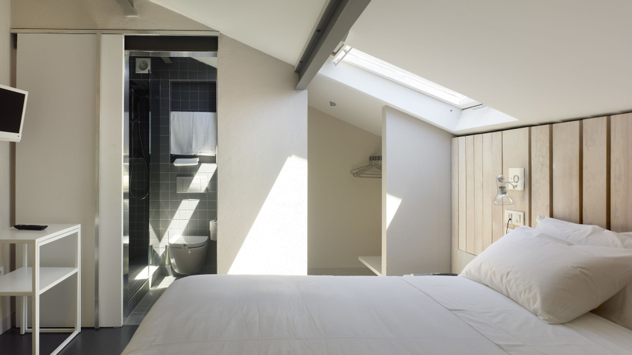 Bedroom 3, Moure Hotel, A Coruña