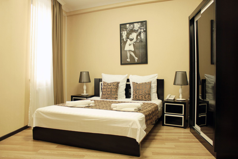 Bedroom 3, Oriental Hotel, Tbilisi