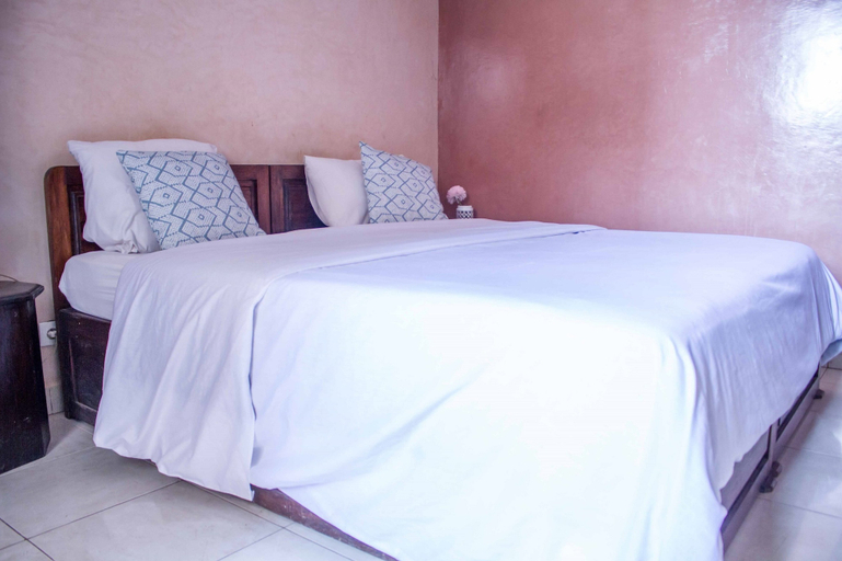 Bedroom 2, Hotel Cabourg, Dakar