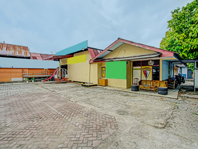 OYO 92265 Maqomi Homestay Syariah, Padang