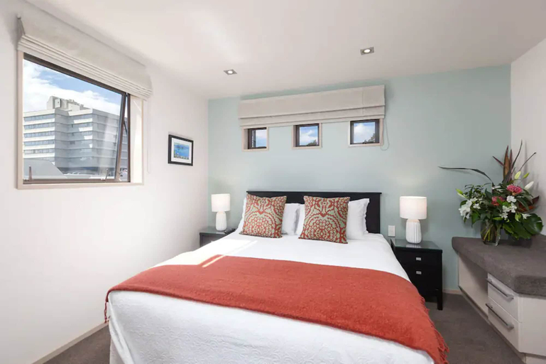 Bedroom 2, Palazzo Motor Lodge, Nelson