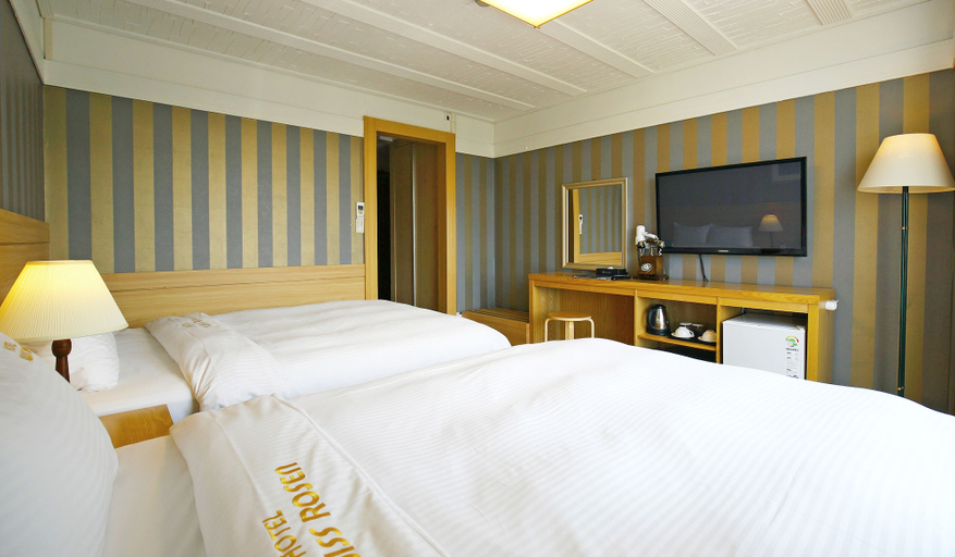 Bedroom 4, Benikea Swiss Rosen Hotel, Gyeongju