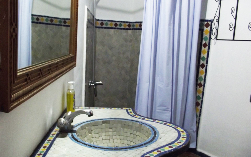 Bathroom, Funky Fes Hostel, Fès
