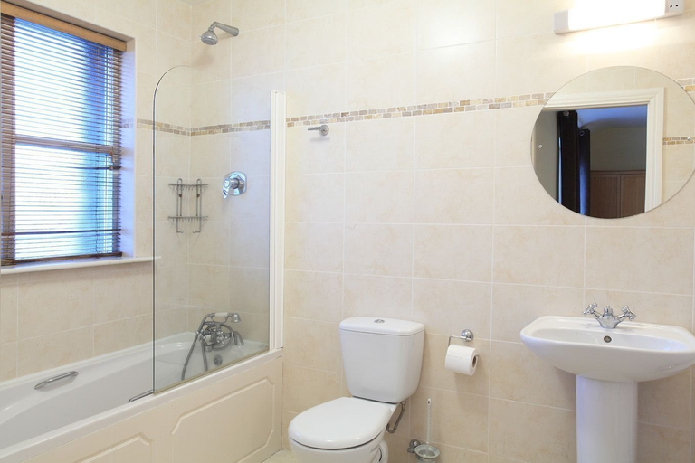 Bathroom 4, Ardmullen Walnut 3 bedroom