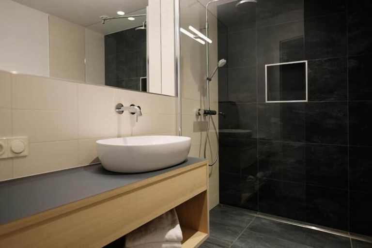 Bathroom 4, Marienkron, Neusiedl am See