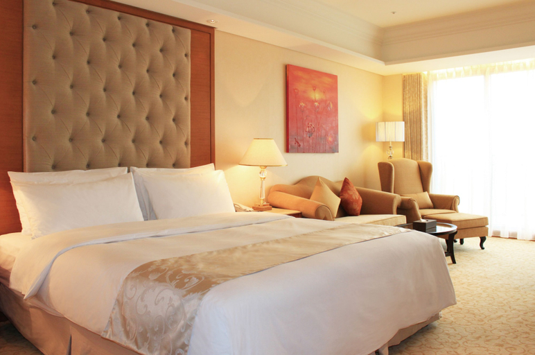 Bedroom 3, E-Da Royal Hotel, Kaohsiung