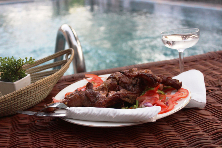 Food & Drinks 5, Mikocheni Condo Hotel, Kinondoni