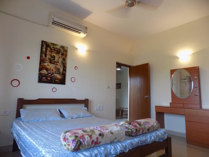 Bedroom 2, CasaMelhor Apartment Pool near Panji CM054, North Goa