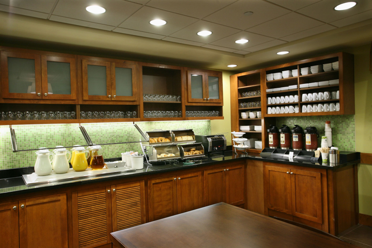 Food & Drinks 3, BNA Suites, Davidson