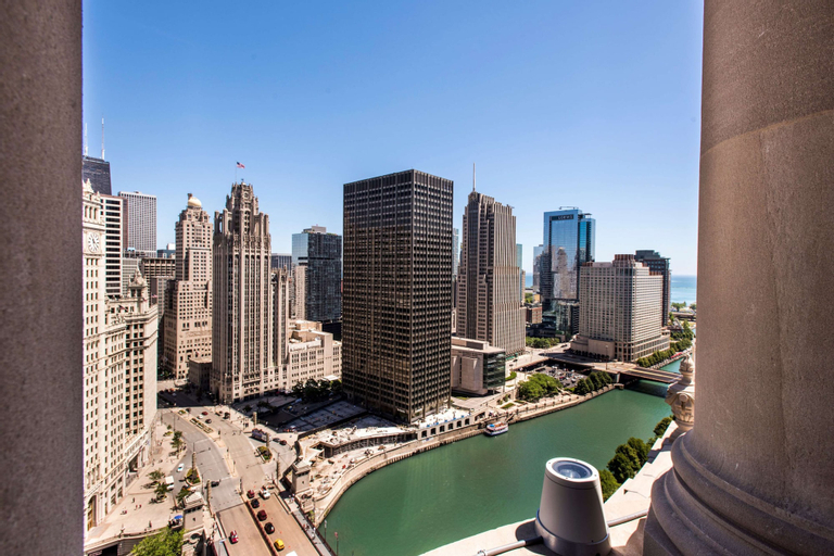 Exterior & Views 19