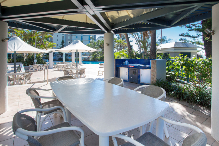 Food & Drinks 5, Oceana on Broadbeach, Gold Coast