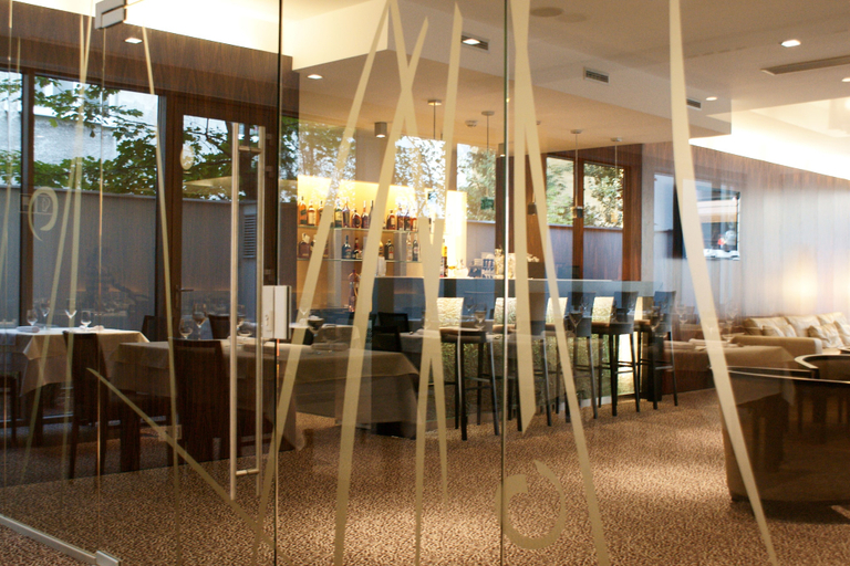 Food & Drinks 5, Hotel Avance, Bratislava I