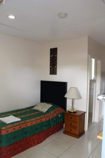 Bedroom 3, Granville Tavern and Motel, Maryborough