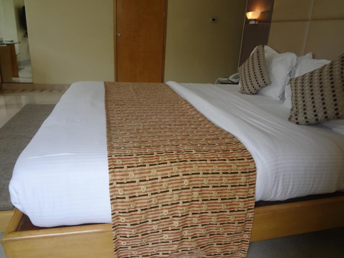 Bedroom 3, Ascot Hotel, Mumbai City