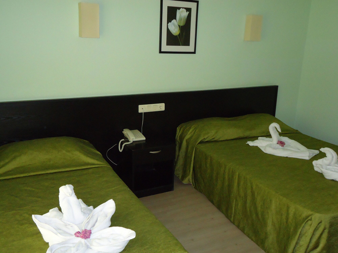 Bedroom 4, Blue Pine Hotel, Antalya