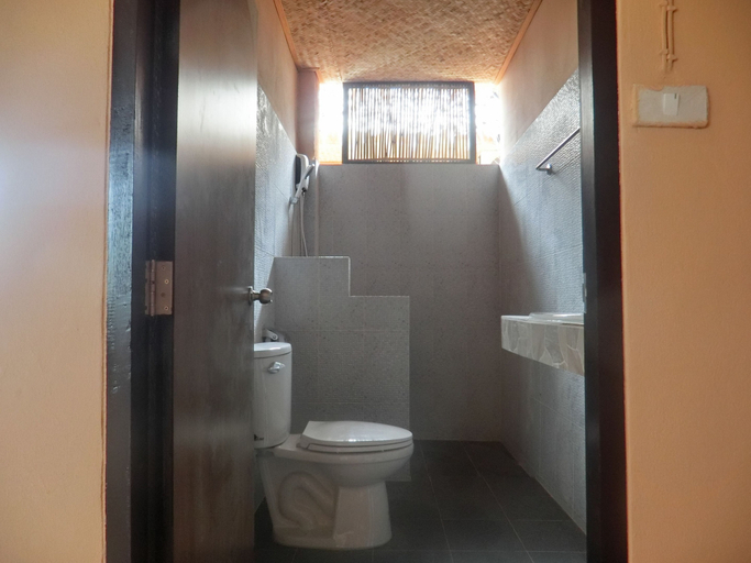 Bathroom 4, Panisara Pool Villa, Hua Hin