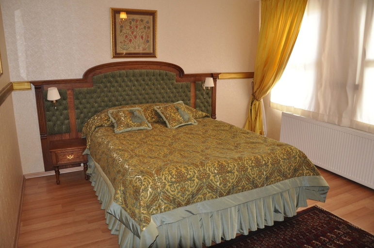 Bedroom 3, Aruna Hotel, Fatih