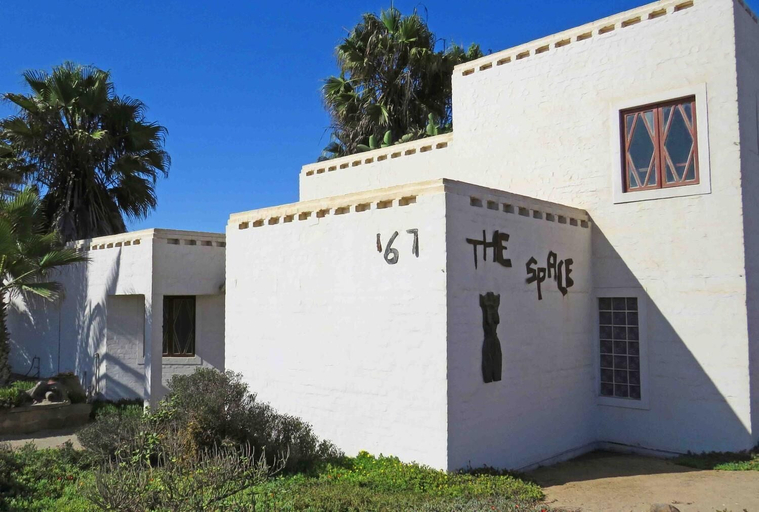 Exterior & Views 2, Alternative Space B & B, Swakopmund