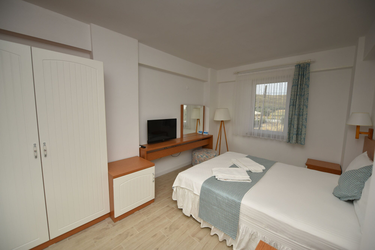Bedroom 4, Garden Ada Hotel, Bozcaada