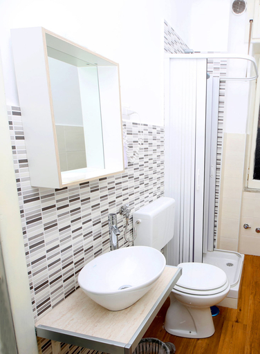 Bathroom 5, B&B Salernoway, Salerno