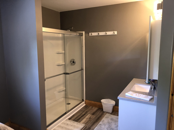 Bathroom 4, Alexanders Landing, White
