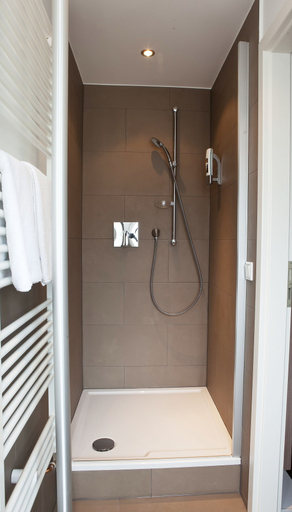 Bathroom 5, Manhattan Hotel, Frankfurt am Main