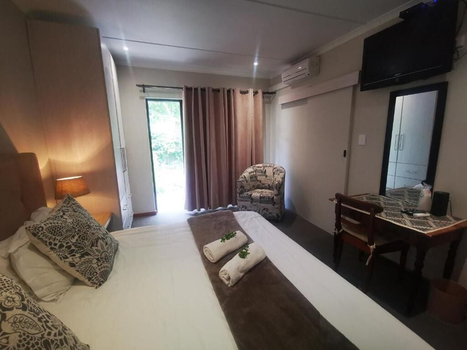 Bedroom 3, Eikelower Accommodation, Cape Winelands