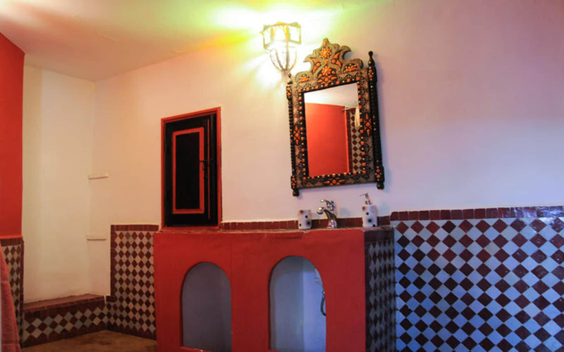Bathroom 4, Funky Fes Hostel, Fès