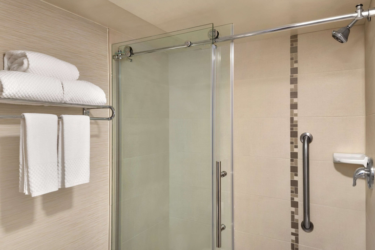 Bathroom 4, Embassy Suites by Hilton Lompoc Central Coast, Santa Barbara