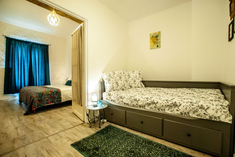Bedroom 4, La Calade, Hérault
