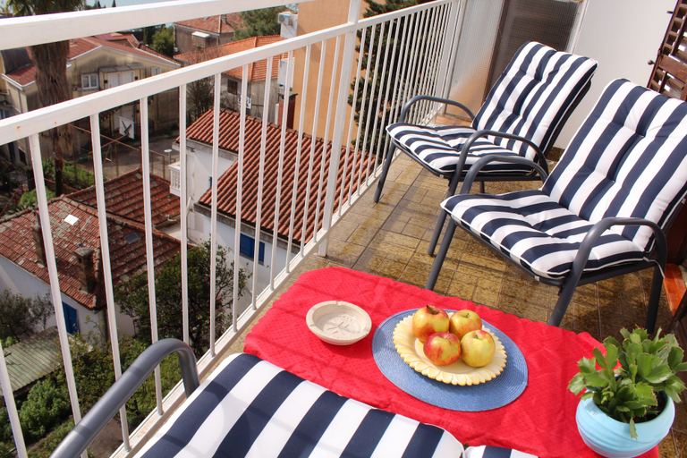 Others 5, Guest House Tomanovic