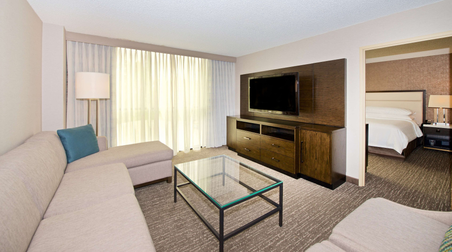Bedroom 3, Embassy Suites by Hilton Seattle North Lynnwood, Snohomish