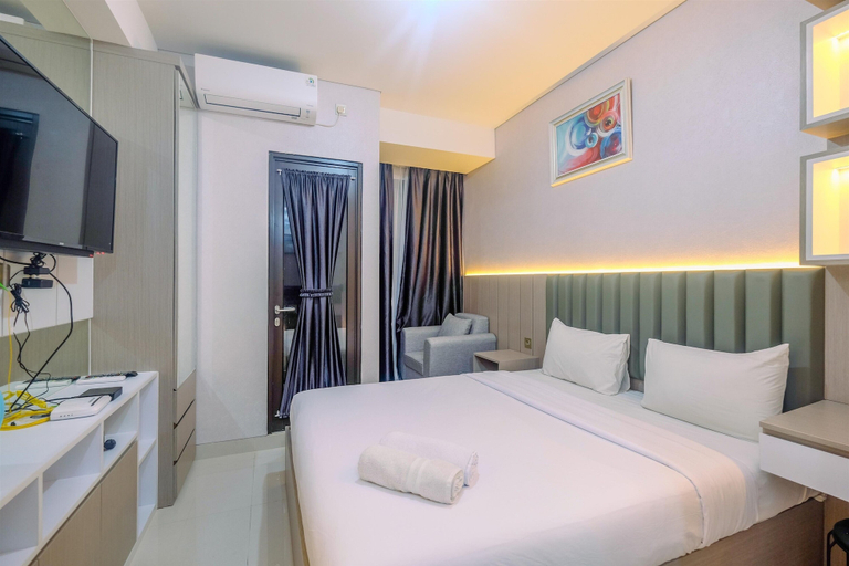 Bedroom 5, Nice and Comfy Studio Apartment at Transpark Cibubur, Depok