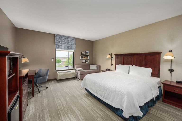 Bedroom 3, Hampton Inn Branson - Branson Hills, Taney