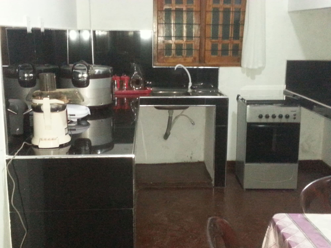 Others 3, See Fox Hill Resort, Bandarawela