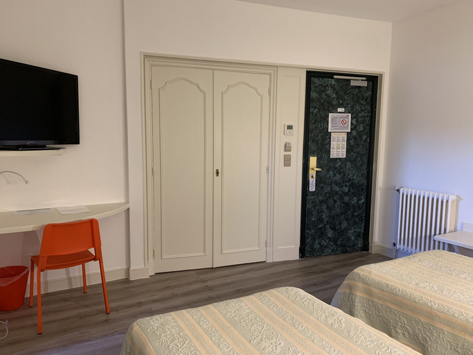Bedroom 3, Hôtel Chiffre, Tarn