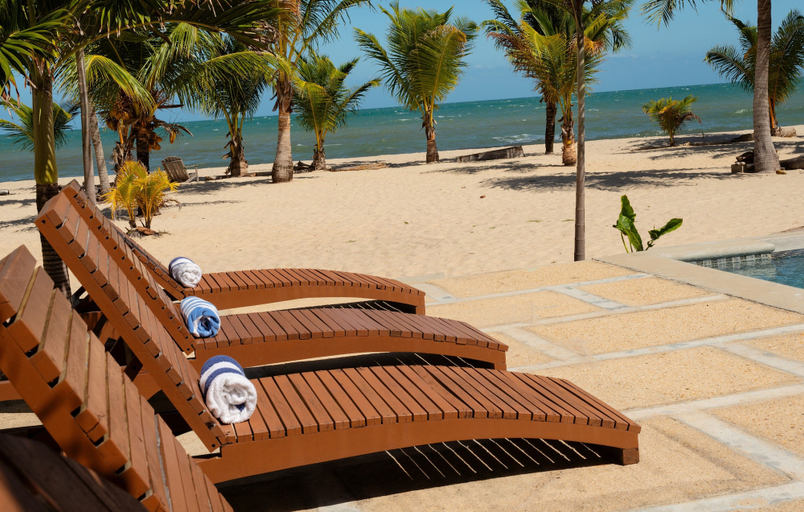 Sport & Beauty 2, Sandy Feet Beach Rentals