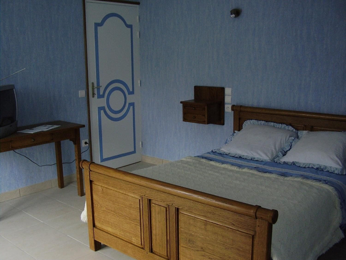 Bedroom 4, Le Relais Postal B&B, Calvados