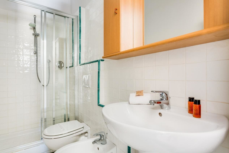 Bathroom, Alfani Views, Florence