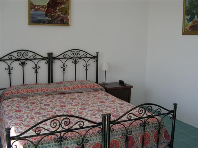 Bedroom 3, Albergo Villa Diana, Messina