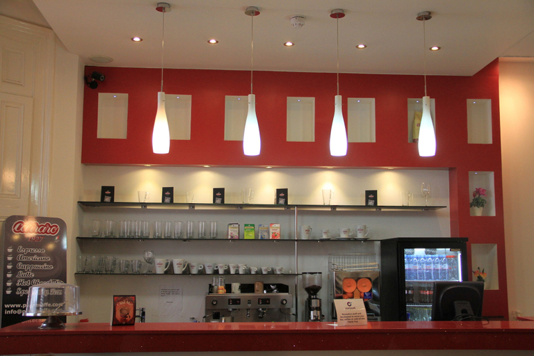 Food & Drinks 5, Cromwell International Hotel, London