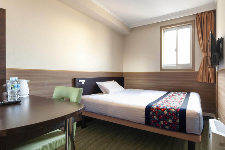 Bedroom 3, Dotonbori Hotel, Osaka