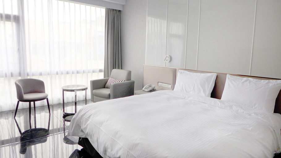 Bedroom 3, Champ de Roses Hotel, Hualien