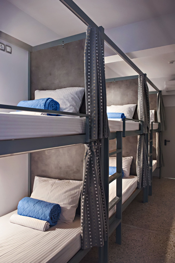 Bedroom 4, Bedbox Hostel, Attica