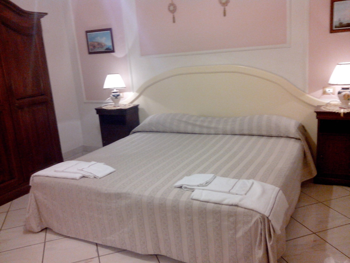 Bedroom 4, Napoli Centrale, Napoli