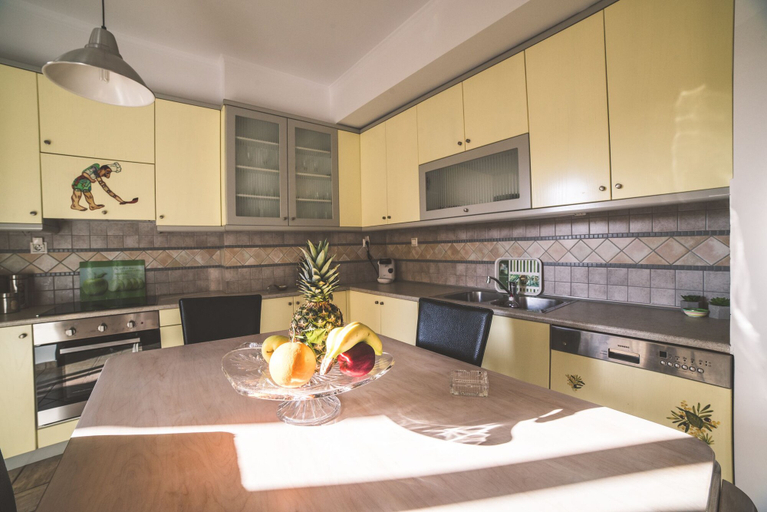 Others 4, Nefeli City Apartments, West Greece